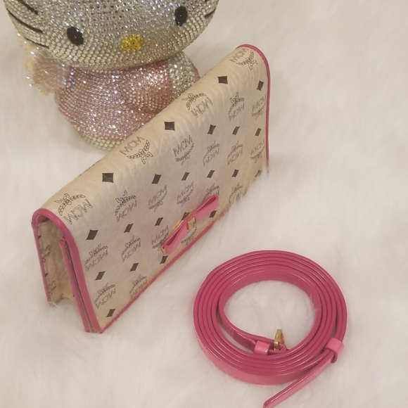 MCM Crossbody Handbag - Picture 3 of 8